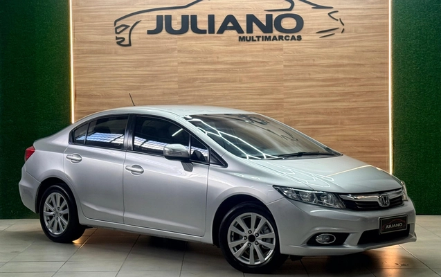 imagem-https://www.socarrao.com.br/sc-vehicle-images-prod/2539387/1787922738877-uTtqbKo2gk4yktFH7efnkCXHwG8ih4yU.jpg