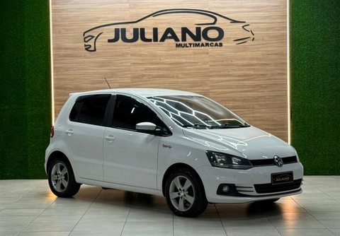Volkswagen Fox 2016 Branco — foto 1 de 3