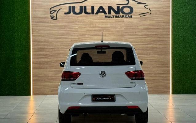 imagem-https://www.socarrao.com.br/sc-vehicle-images-prod/2539389/1783618007328-pyBHwrIlUfhoaJjJzxjYSayNgNDAKav0.jpg