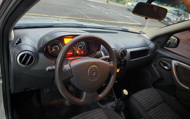 imagem-https://www.socarrao.com.br/sc-vehicle-images-prod/2539683/1785878342790-8206591_13_B_43b7973fe1.jpeg