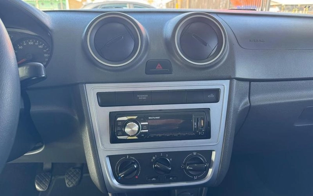 imagem-https://www.socarrao.com.br/sc-vehicle-images-prod/2539722/1789129661150-8264281_12_B_359ae34494.jpeg