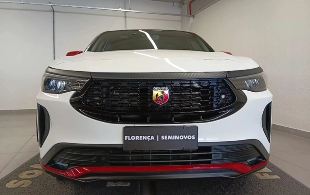 imagem-https://www.socarrao.com.br/sc-vehicle-images-prod/2540191/1783621028904-19yeqSD8q8zbx7K3if2vi7BTQo19F3Wi.jpg
