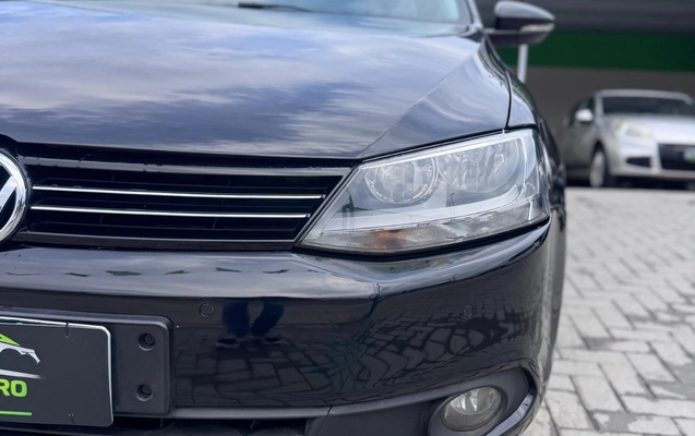 imagem-https://www.socarrao.com.br/sc-vehicle-images-prod/2540309/1783621527226-SU1HLTIwMjYwNzA4LVdBMDIyMS5qcGc.jpg