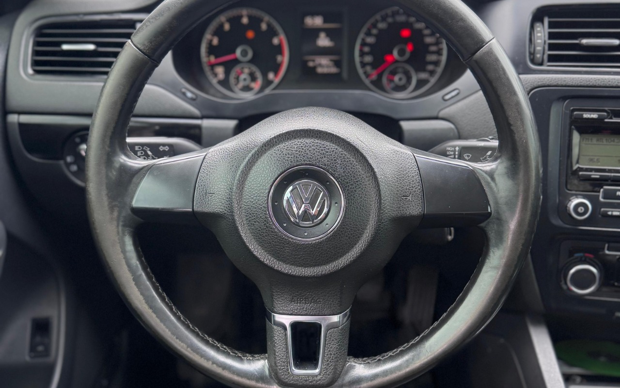 imagem-https://www.socarrao.com.br/sc-vehicle-images-prod/2540309/1783621527966-SU1HLTIwMjYwNzA4LVdBMDIxMy5qcGc.jpg