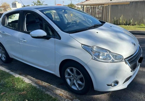 Peugeot 208 2016 Branco — foto 1 de 3