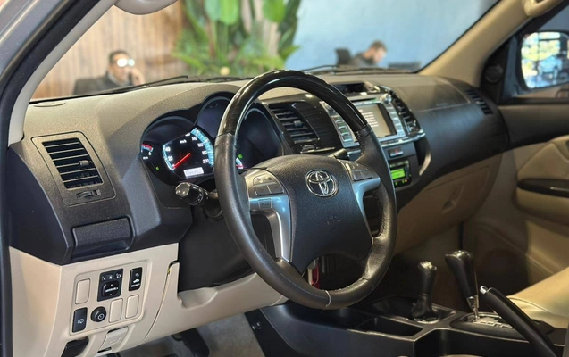 imagem-https://www.socarrao.com.br/sc-vehicle-images-prod/2540578/1785949086060-90514113d34d4b019d25b9aff8ea4db2_1783622280969.jpg