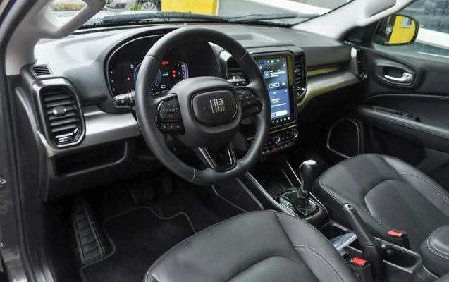 imagem-https://www.socarrao.com.br/sc-vehicle-images-prod/2540691/1789129849635-a5fcff10d90e4a1f8feabd043377f1a8_1783618399821.jpg