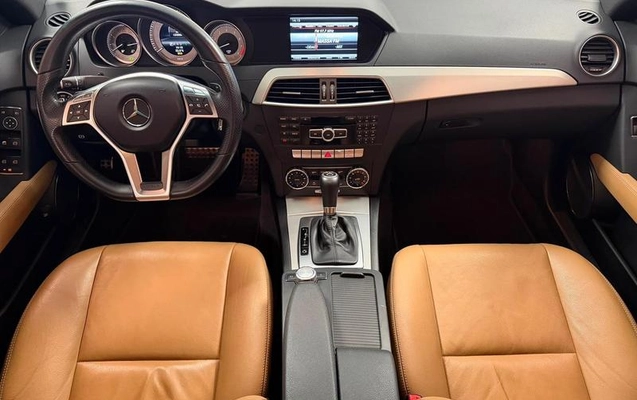 imagem-https://www.socarrao.com.br/sc-vehicle-images-prod/2540798/1783792057330-8264745_8_B_3af7509b5c.jpeg