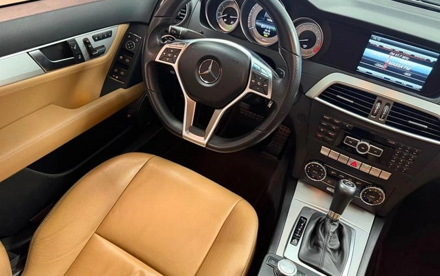 imagem-https://www.socarrao.com.br/sc-vehicle-images-prod/2540798/1783792057330-8264745_8_B_73f6f190a6.jpeg