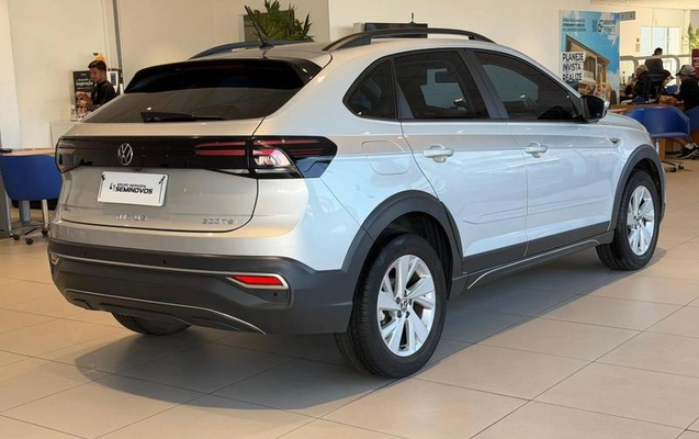 imagem-https://www.socarrao.com.br/sc-vehicle-images-prod/2540893/1784382230106-8264756_1_B_d12399e05e.jpeg