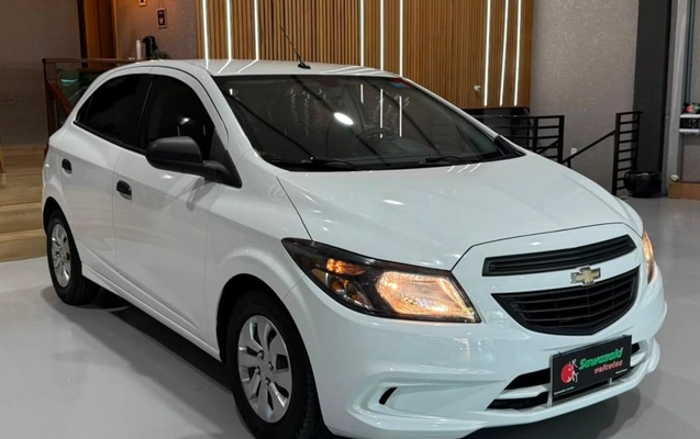 imagem-https://www.socarrao.com.br/sc-vehicle-images-prod/2541037/1783624191559-vehicle_image_1783624152_4d9cbd517b7e253717e7cb78846e72a8.jpeg