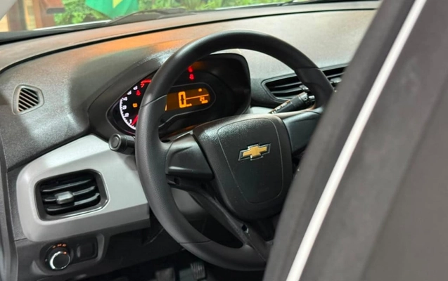 imagem-https://www.socarrao.com.br/sc-vehicle-images-prod/2541037/1783624191582-vehicle_image_1783624174_da6331d9e3830a4f5a304d2419167b4e.jpeg