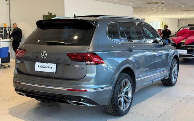 imagem-https://www.socarrao.com.br/sc-vehicle-images-prod/2541210/1784385885613-8264894_15_B_e5b460d0aa.jpeg
