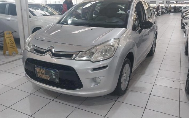 imagem-https://www.socarrao.com.br/sc-vehicle-images-prod/2541513/1786565851512-8071131_0_B_d51784c22e.jpeg