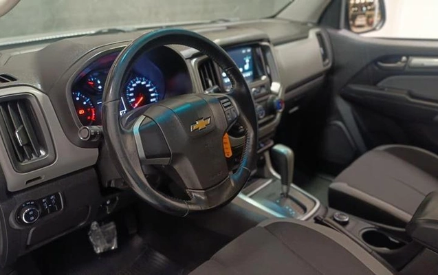 imagem-https://www.socarrao.com.br/sc-vehicle-images-prod/2541729/1783693068021-8209838_6_B_d9b649b691.jpeg