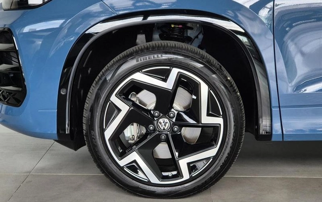 imagem-https://www.socarrao.com.br/sc-vehicle-images-prod/2541783/1789584225175-8265073_20_B_c65b79ba4c.jpeg