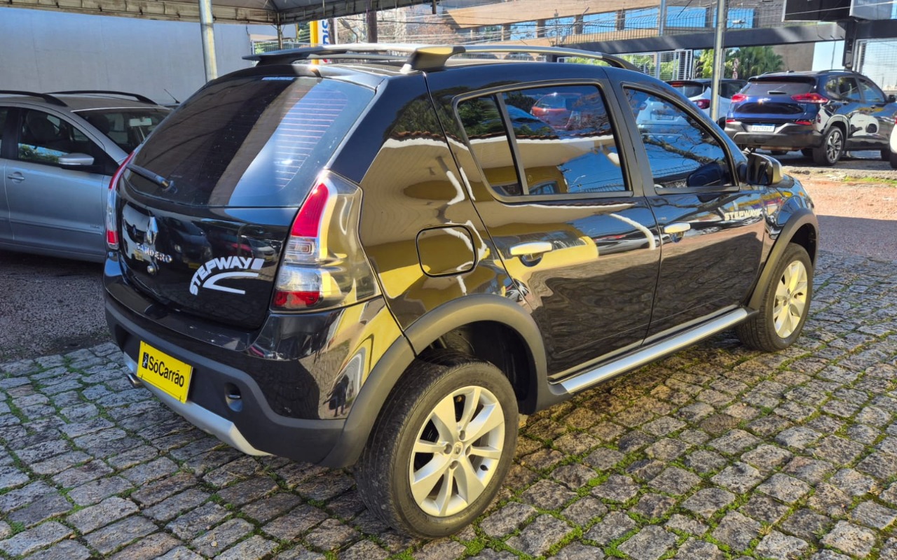 imagem-https://www.socarrao.com.br/sc-vehicle-images-prod/2541909/1783627002230-V2hhdHNBcHAgSW1hZ2UgMjAyNi0wNy0wOCBhdCAxMS40MC40OC5qcGVn.jpeg