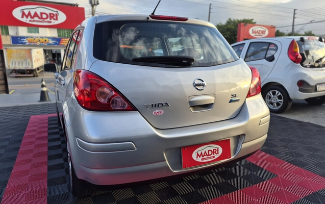 imagem-https://www.socarrao.com.br/sc-vehicle-images-prod/2541949/1783627110690-003_1a7214b65bee2e0d4c0df4ed5af09ef9.jpg