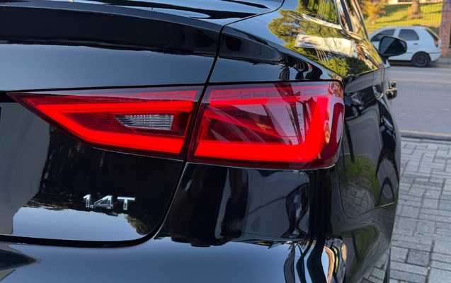 imagem-https://www.socarrao.com.br/sc-vehicle-images-prod/2541979/1785598601573-gb-afe51e6.jpeg