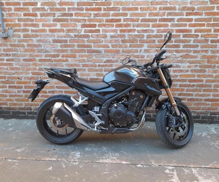 Honda CB 500F 2023 Cinza — foto 1 de 3