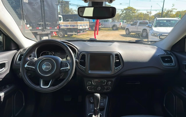 imagem-https://www.socarrao.com.br/sc-vehicle-images-prod/2542071/1784987252546-778ad280-4805-4913-8064-27e2166a0195.jpg