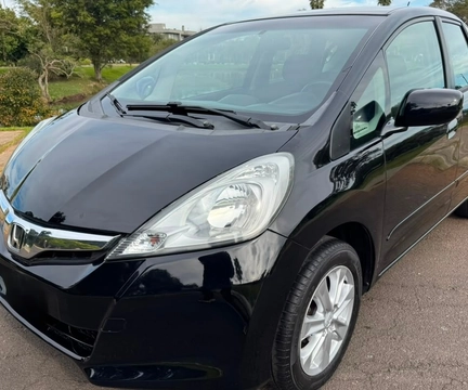 Honda Fit 2014 Preto — foto 1 de 3