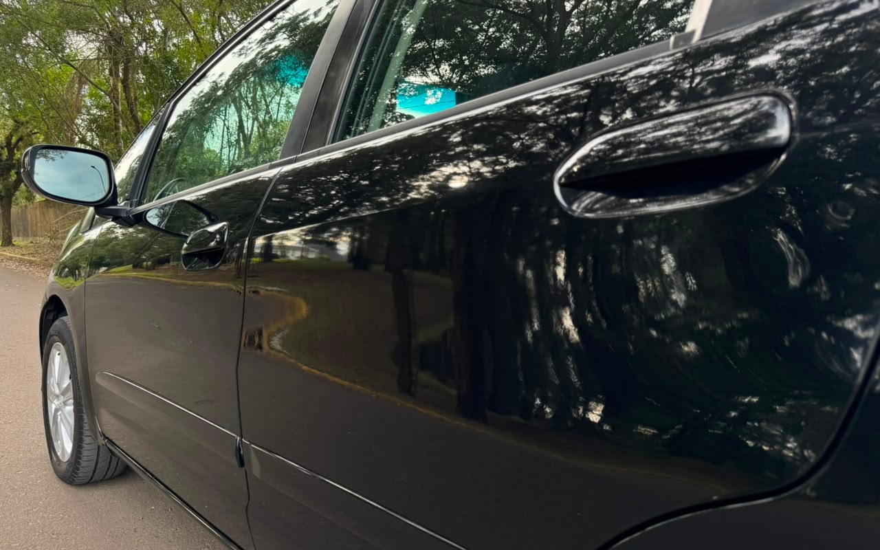 imagem-https://www.socarrao.com.br/sc-vehicle-images-prod/2542072/1783627586438-V2hhdHNBcHAgSW1hZ2UgMjAyNi0wNy0wOSBhdCAxNC40Ny4wMSAoMikuanBlZw.jpeg