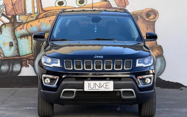imagem-https://www.socarrao.com.br/sc-vehicle-images-prod/2542118/1789581359287-8265100_1_B_075b27081c.jpeg
