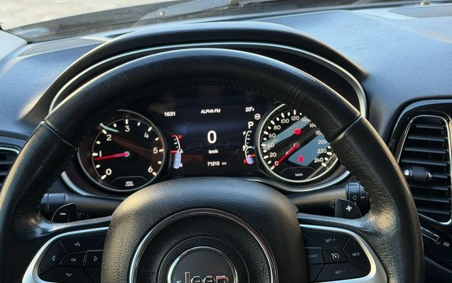 imagem-https://www.socarrao.com.br/sc-vehicle-images-prod/2542118/1789581359299-8265100_15_B_8f3a8bc53e.jpeg
