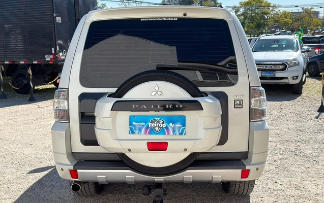 imagem-https://www.socarrao.com.br/sc-vehicle-images-prod/2542245/1789522496035-64d9bfb3-85fe-4e7d-b28a-b0c5266ba009.jpg