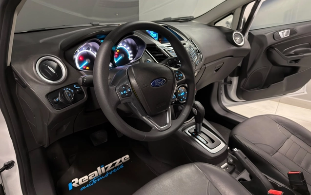 imagem-https://www.socarrao.com.br/sc-vehicle-images-prod/2542846/1783630129682-003_4f4a427c063d12106bdb3f3f16376bc5.jpeg