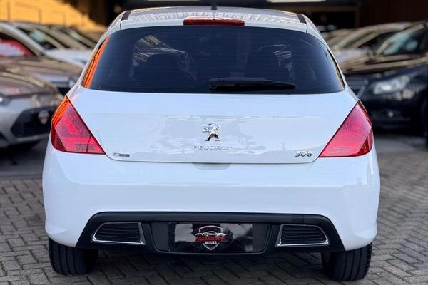 imagem-https://www.socarrao.com.br/sc-vehicle-images-prod/2542871/1785961828268-8261185_5_B_58af2078eb.jpeg