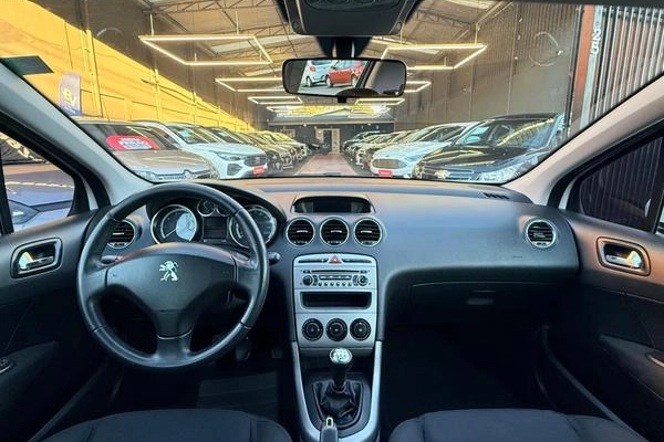 imagem-https://www.socarrao.com.br/sc-vehicle-images-prod/2542871/1785961828268-8261185_8_B_bbddbe0796.jpeg