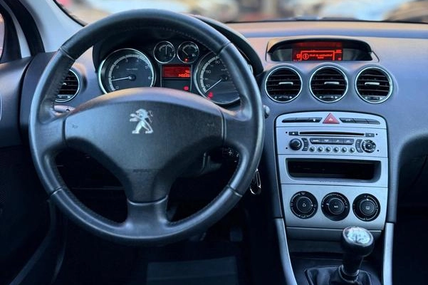 imagem-https://www.socarrao.com.br/sc-vehicle-images-prod/2542871/1785961828269-8261185_9_B_3b63c164dd.jpeg
