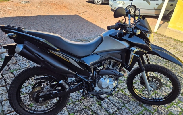 imagem-https://www.socarrao.com.br/sc-vehicle-images-prod/2542951/1783630519692-V2hhdHNBcHAgSW1hZ2UgMjAyNi0wNy0wOSBhdCAxMS4xNy4wMCAoMikuanBlZw.jpeg