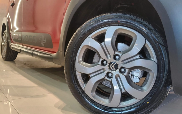 imagem-https://www.socarrao.com.br/sc-vehicle-images-prod/2543002/1783630627807-003_eec2b8c0c4d9cc24b696ff2a68452d06.jpeg