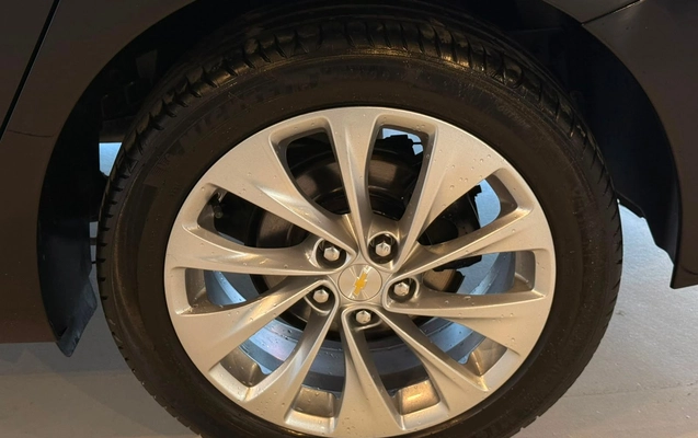 imagem-https://www.socarrao.com.br/sc-vehicle-images-prod/2543017/1789393286456-afa97a5c2ecd4f569580cdd308f2900c_1783630620473.jpg