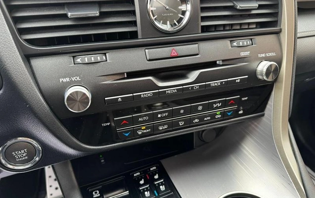 imagem-https://www.socarrao.com.br/sc-vehicle-images-prod/2543036/1789073675016-7187583_19_B_ca0e6dd86b.jpeg