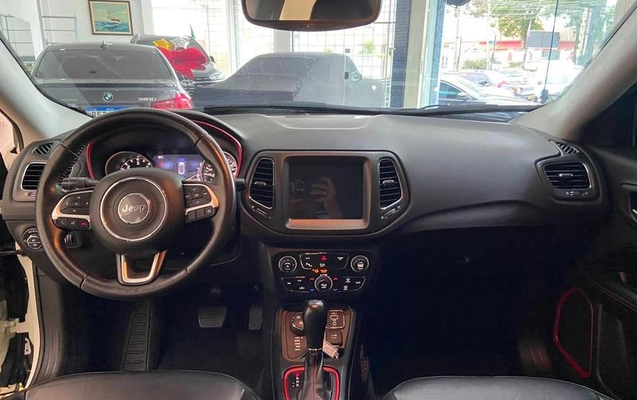 imagem-https://www.socarrao.com.br/sc-vehicle-images-prod/2543098/1789150274698-8265521_2_B_d6cd813a36.jpeg
