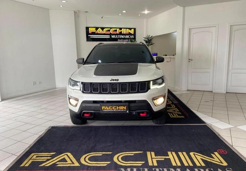 Jeep Compass 2021 Branco — foto 1 de 3