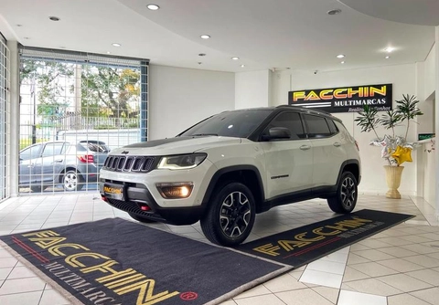 Jeep Compass 2021 Branco — foto 1 de 3