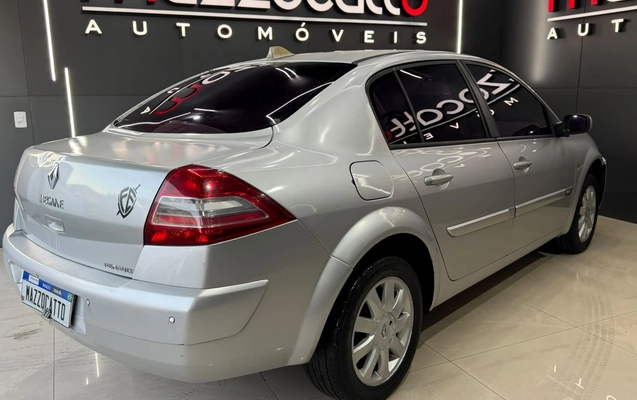 imagem-https://www.socarrao.com.br/sc-vehicle-images-prod/2543122/1787257403927-003_2a08915524542cc789feae39ba069f18.jpeg