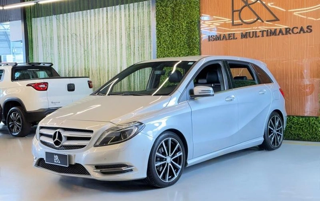imagem-https://www.socarrao.com.br/sc-vehicle-images-prod/2543604/1788556545118-8265642_13_B_eb77593dba.jpeg