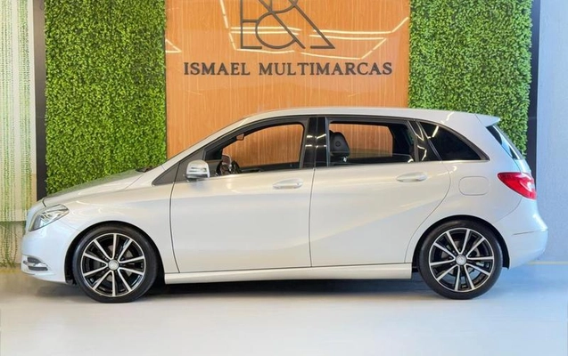 imagem-https://www.socarrao.com.br/sc-vehicle-images-prod/2543604/1788556545127-8265642_17_B_dc418f9958.jpeg