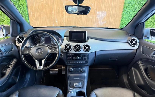 imagem-https://www.socarrao.com.br/sc-vehicle-images-prod/2543604/1788556545134-8265642_1_B_f1725d9ebc.jpeg