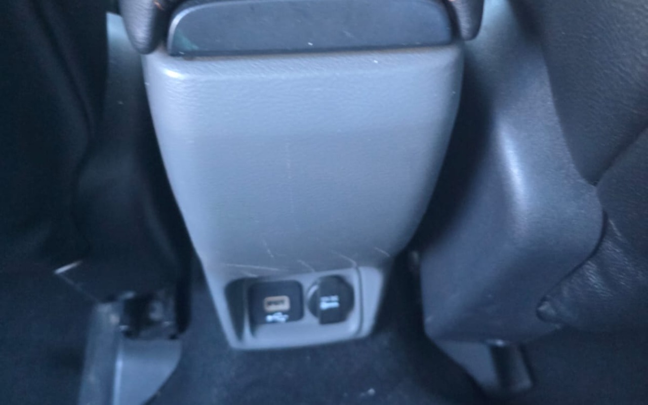 imagem-https://www.socarrao.com.br/sc-vehicle-images-prod/2545996/1783643239851-V2hhdHNBcHAgSW1hZ2UgMjAyNi0wNy0wOSBhdCAxNy4wMC41NSAoMSkuanBlZw.jpeg