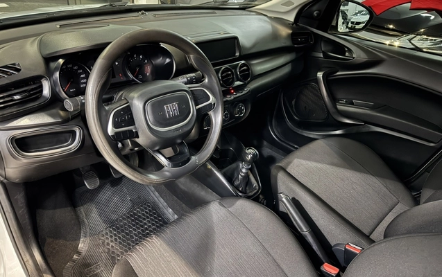 imagem-https://www.socarrao.com.br/sc-vehicle-images-prod/2546710/1783646064438-7_024324.jpg