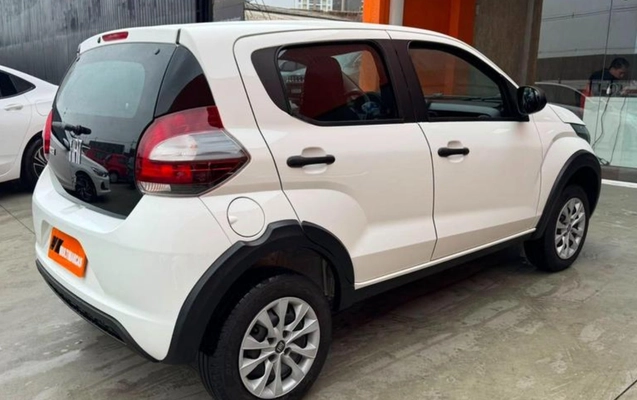 imagem-https://www.socarrao.com.br/sc-vehicle-images-prod/2553861/1783687434408-ODE3MDQ0Nl8xMF9CXzA4ZGU5OTE2Y2EuanBlZw.jpeg