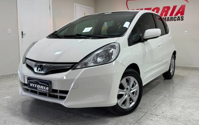 imagem-https://www.socarrao.com.br/sc-vehicle-images-prod/2553992/1783687809197-b5672e697f9746df92e12da02a55b6e7_1783618601906.jpg