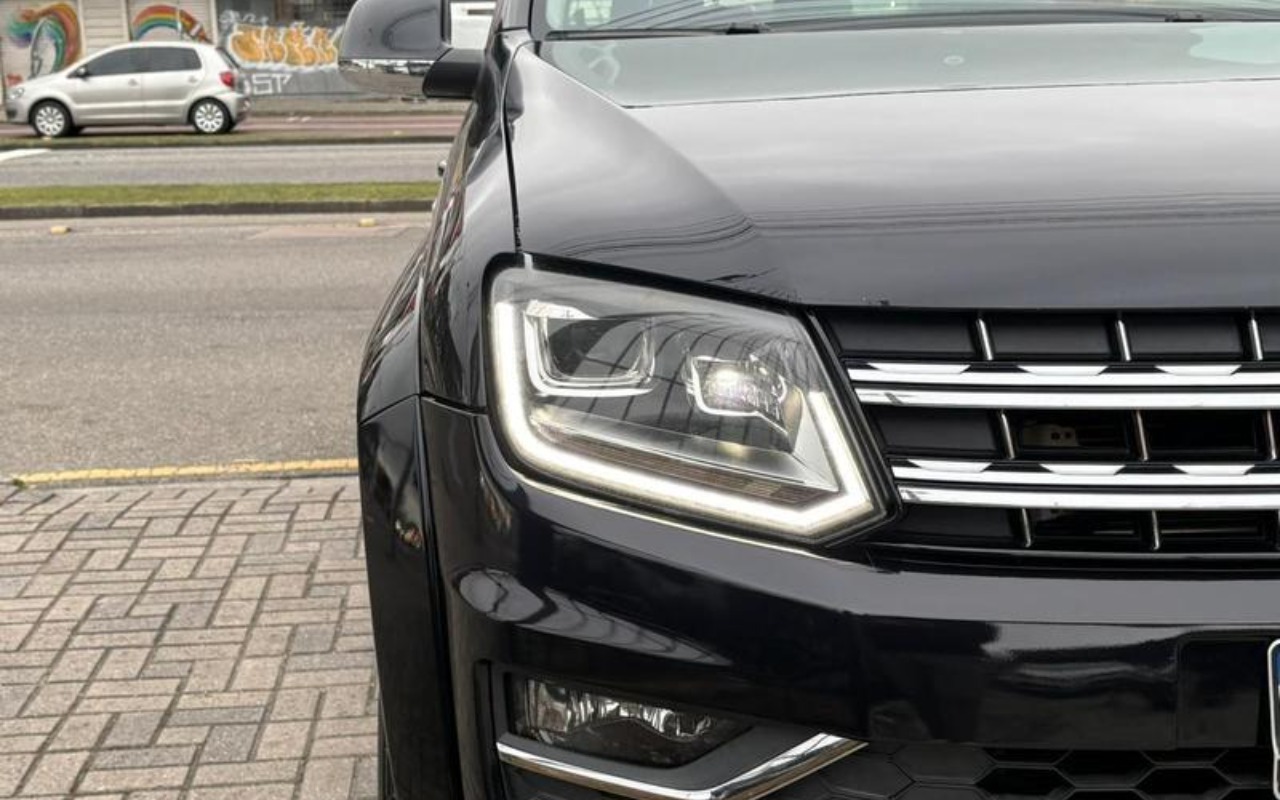 imagem-https://www.socarrao.com.br/sc-vehicle-images-prod/2554345/1783689051642-ODIyOTUxOV8wX0JfZjQ3MjM1OTMwYS5qcGVn.jpeg